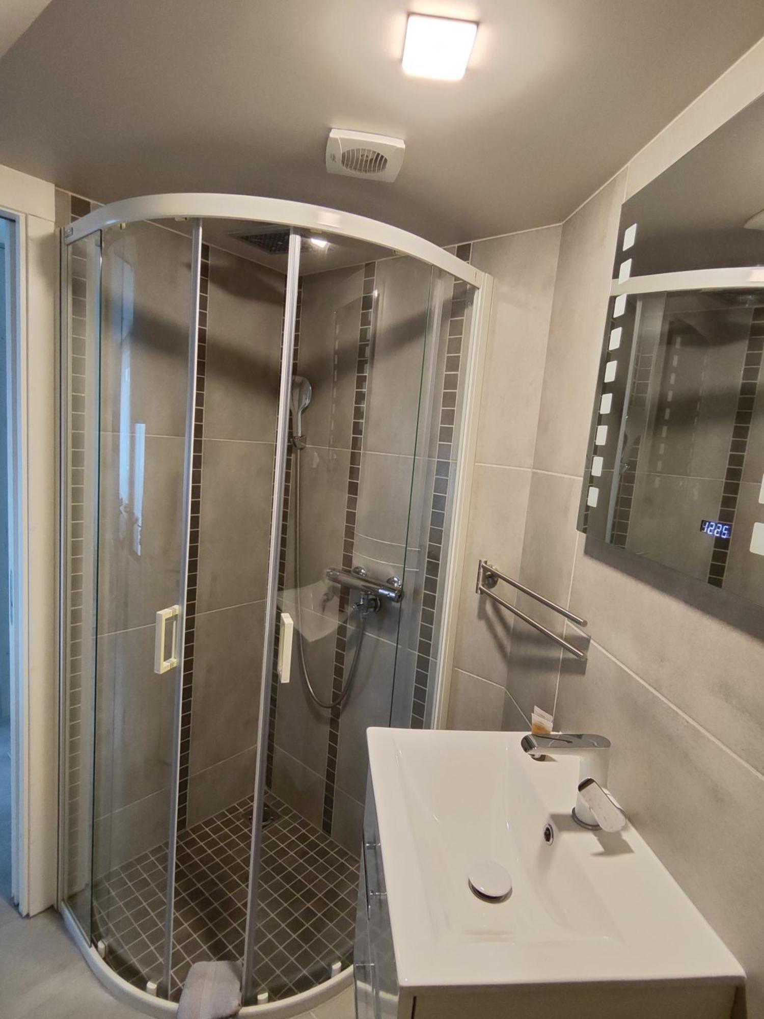 Prie Juros Apartment Klaipeda Ngoại thất bức ảnh